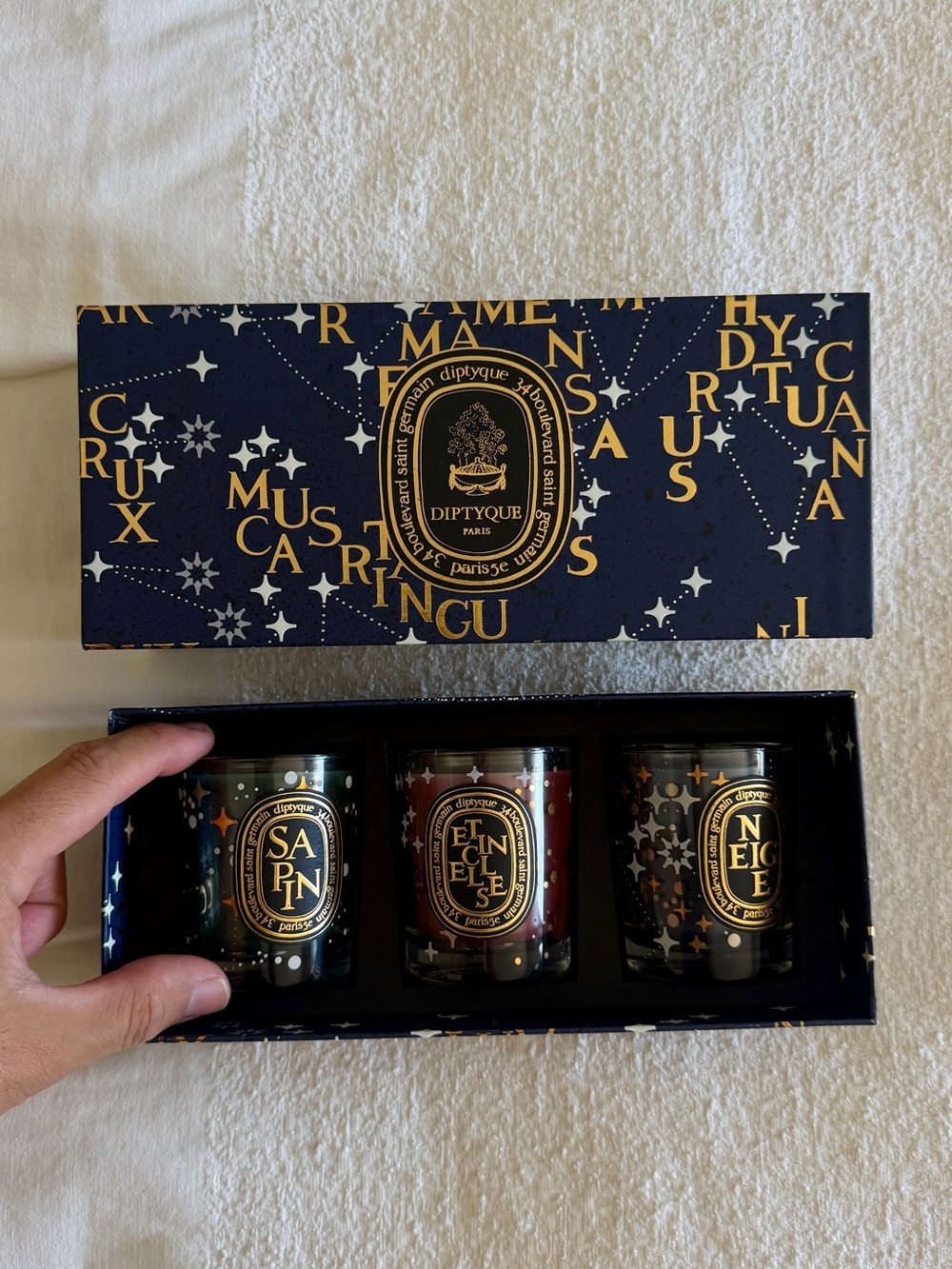 Limited-Edition Diptyque "Map of Stars" Holiday Candle Trio (Set of 3 x 70g) - Picture 2 of 2